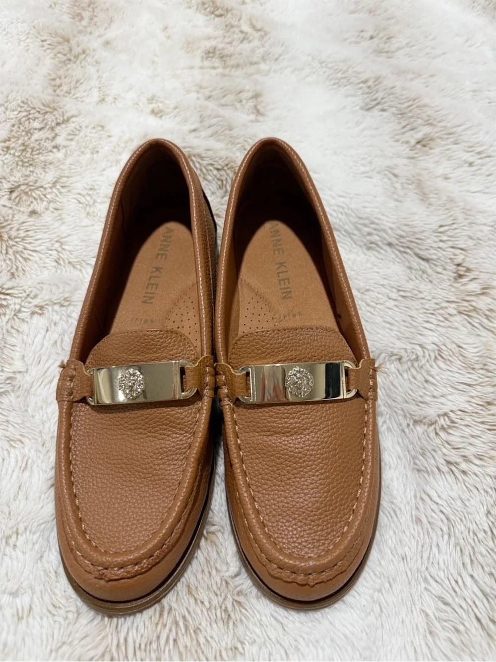 Anne Klein Tan Pebbled Leather Loafers with Gold Plaque Size 7.5